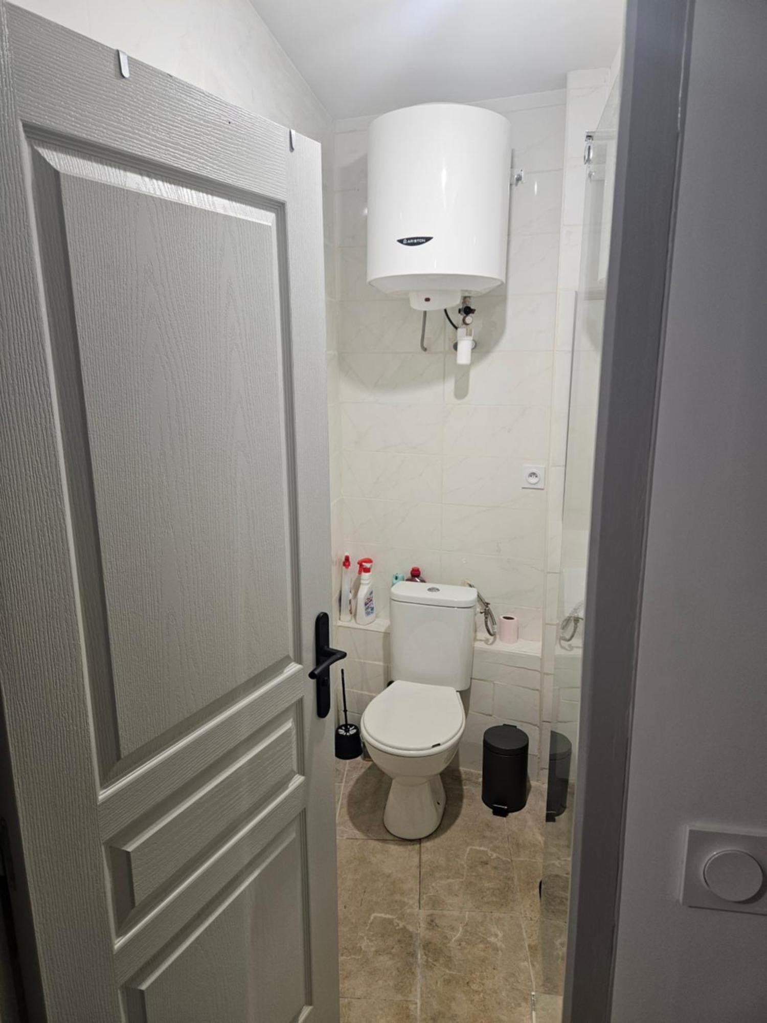 Appartement Moderne Et Sympa Μπεζιέ Εξωτερικό φωτογραφία